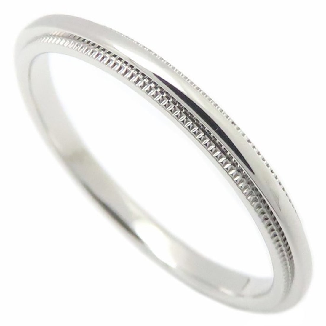 TIFFANY & Co. Tiffany Milgrain Ring, Pt950, Women's, 295152: --- Catalog ---Category: SizeJP Size: 16.5US Size: 8Category: DesignType: Band ringColor: PlatinumGender: WomenMaterial: Platinum 950Category: GeneralBrand: Tiffany--- Item List ---Section: ConditionR