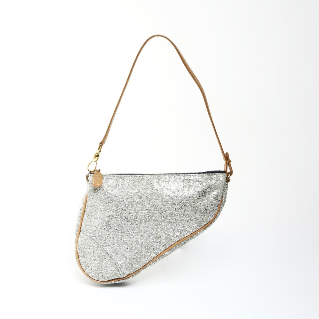 Christian Dior Saddle Bag Pouch Glitter Shoulder Silver: --- Catalog ---Category: SizeSize (HxWxD): 16cm x 20cm x 4cm / 6.29'' x 7.87'' x 1.57''Category: DesignType: Pouch, Saddle bag, Shoulder bagColor: SilverGender: WomenCategory: GeneralBrand: Christian