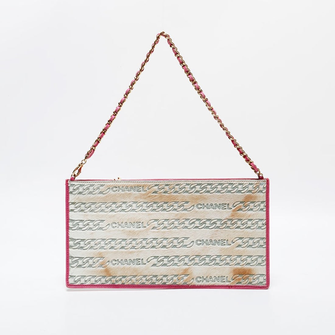 CHANEL Harako Logo Chain Shoulder Bag, Beige, WS22127: --- Catalog ---Category: SizeSize (HxWxD): 14cm x 27cm x 5.00mm / 5.51'' x 10.62'' x 0.19''Strap Length: 45cm / 17.71''Category: DesignType: Shoulder bagColor: BeigeGender: WomenMaterial: Leather