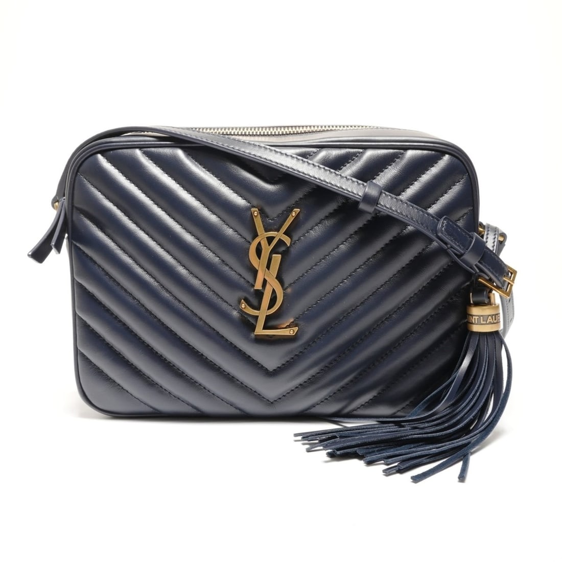 Yves Saint Laurent Lou Leather Shoulder Bag, Navy, WS27412: --- Catalog ---Category: SizeSize (HxWxD): 16cm x 22cm x 7cm / 6.29'' x 8.66'' x 2.75''Category: DesignType: Shoulder bagColor: NavyGender: WomenCategory: GeneralBrand: Yves Saint LaurentCountry of Or