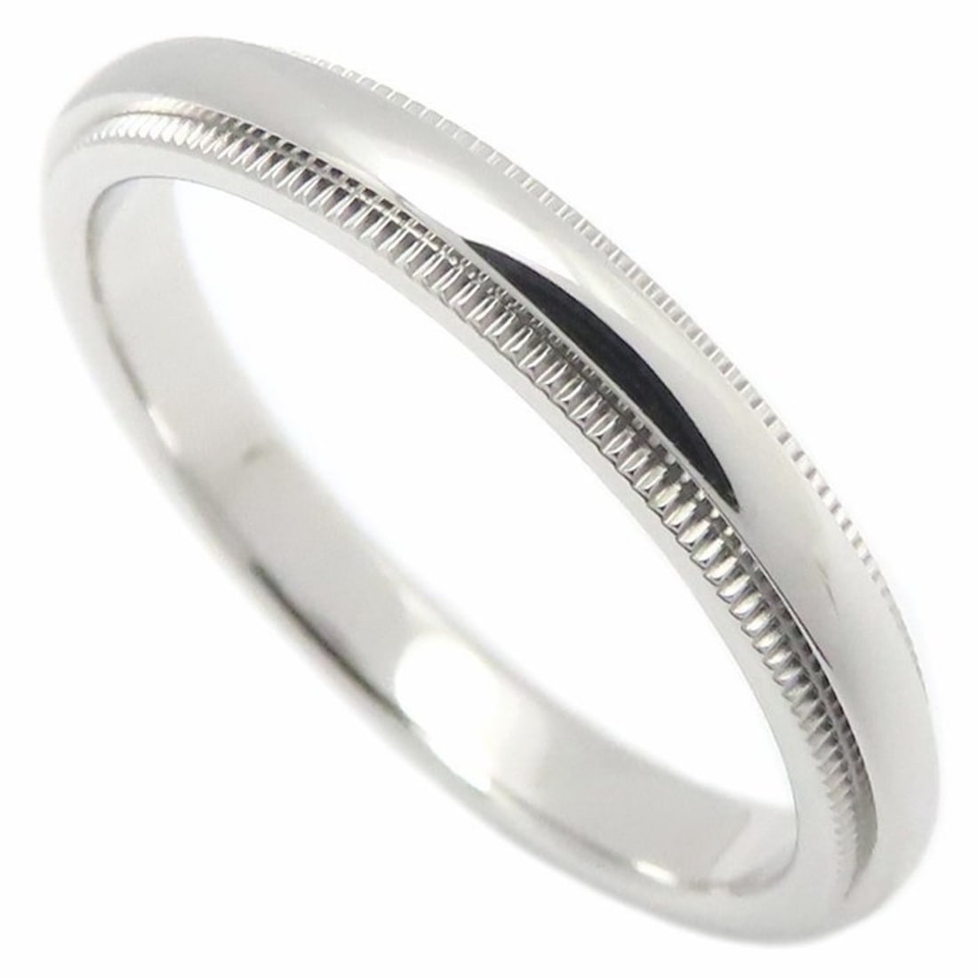 TIFFANY & Co. Tiffany Milgrain Ring, Pt950, Men's, 295150: --- Catalog ---Category: SizeJP Size: 17US Size: 8.5Category: DesignType: Band ringColor: PlatinumGender: MenMaterial: Platinum 950Category: GeneralBrand: Tiffany--- Item List ---Section: ConditionRan