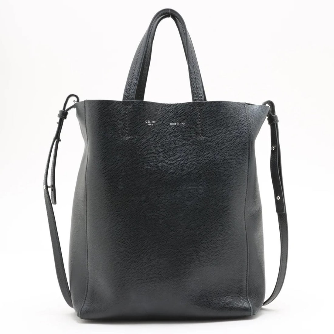 Celine Vertical Cabas Small Leather Tote Bag Shoulder for Women: --- Catalog ---Category: SizeSize (HxWxD): 27cm x 22cm x 10cm / 10.62'' x 8.66'' x 3.93''Category: DesignType: Tote bagColor: BlackGender: WomenCategory: GeneralLine: CabasBrand: CelineCountry of Orig