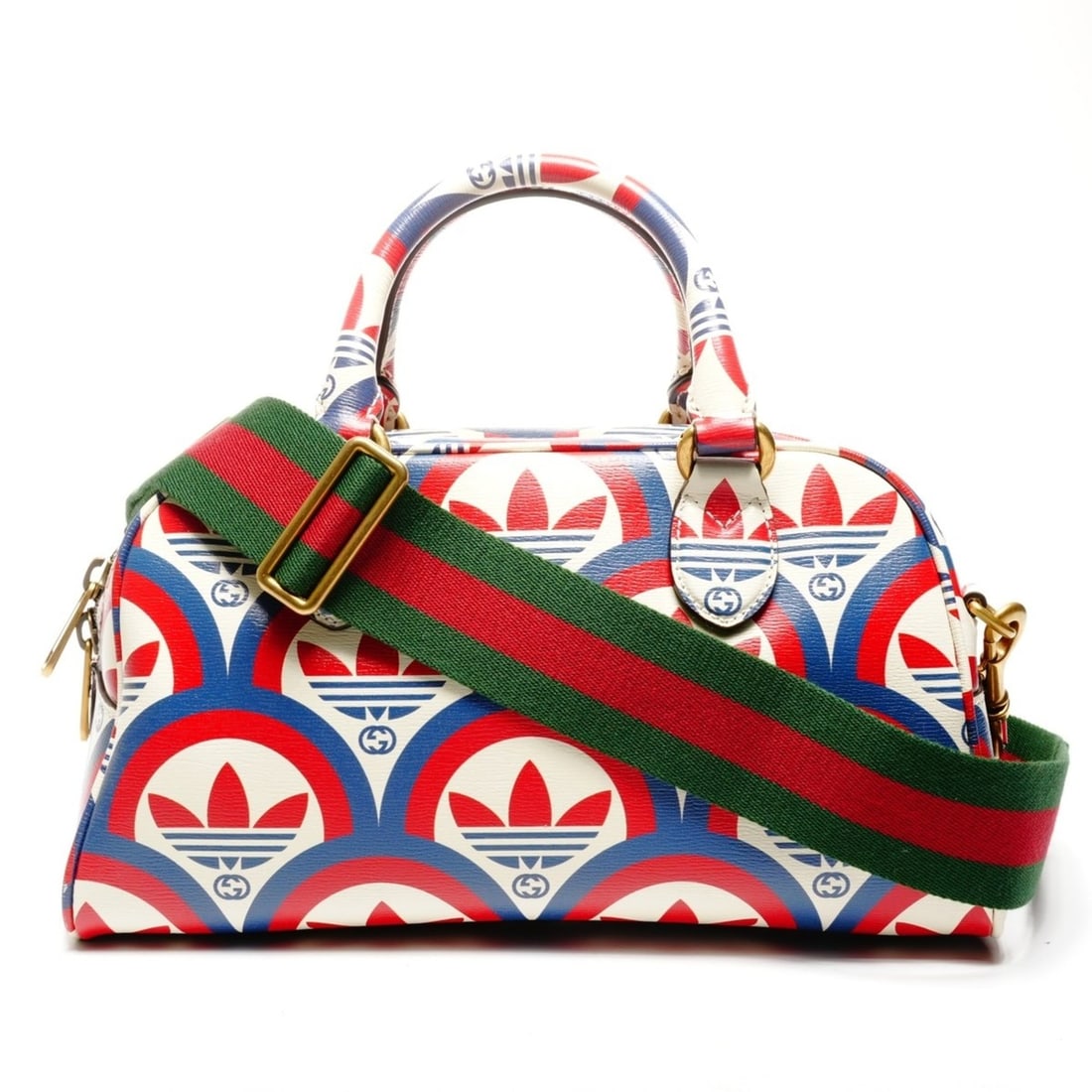 Gucci x Adidas 2-way duffel bag/handbag in multicolor: --- Catalog ---Category: SizeSize (HxWxD): 17cm x 31cm x 14cm / 6.69'' x 12.2'' x 5.51''Category: DesignType: HandbagColor: Multi-colorGender: WomenCategory: GeneralBrand: GucciCountry of Origin: