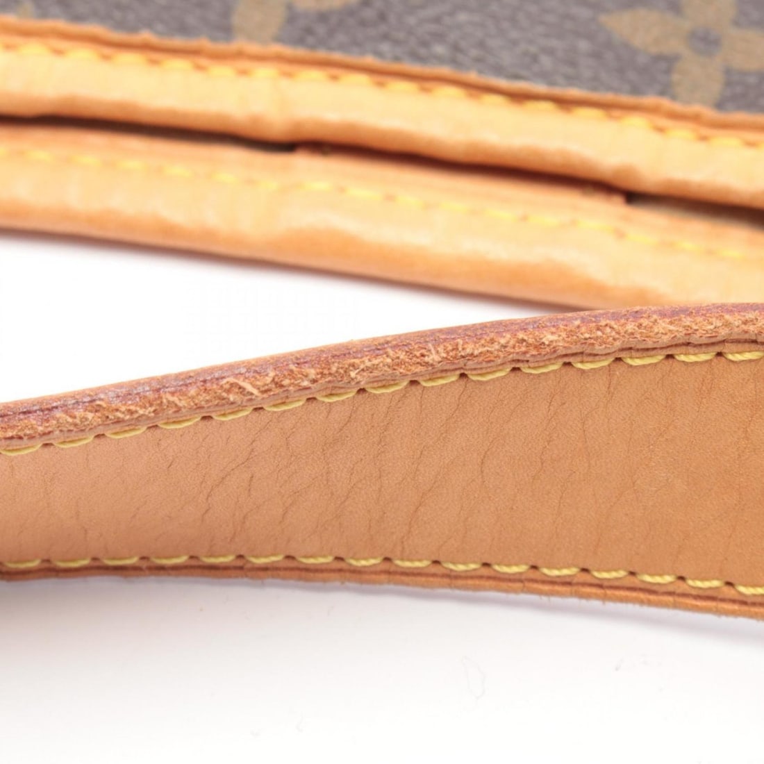 Gucci #13 Logo Ring in Silver - 10