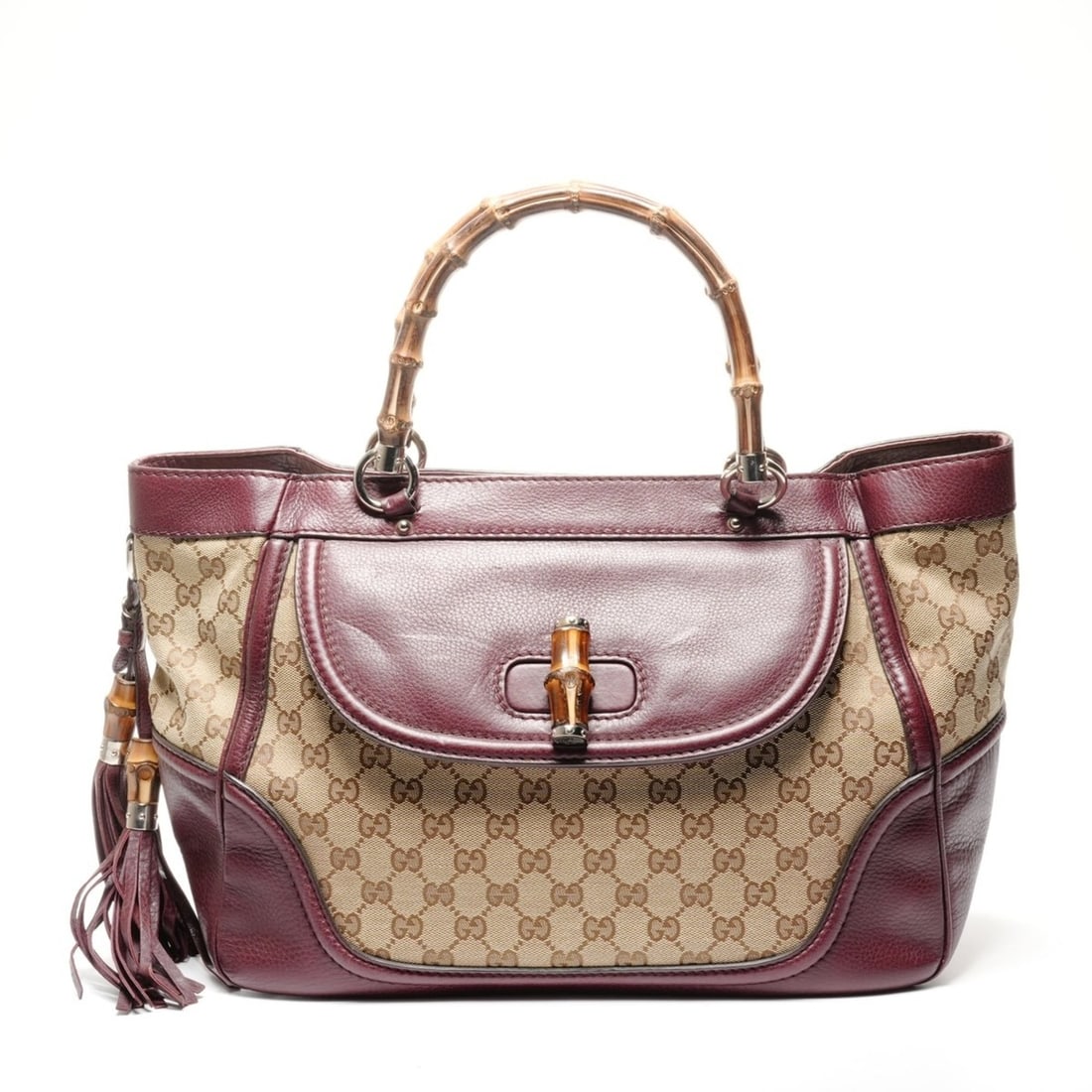 Gucci Leather GG Canvas Bamboo Tote Bag in Red: --- Catalog ---Category: SizeSize (HxWxD): 24cm x 46cm x 18cm / 9.44'' x 18.11'' x 7.08''Category: DesignType: Tote bagColor: Red colorGender: WomenCategory: GeneralBrand: GucciCountry of Origin: Ital