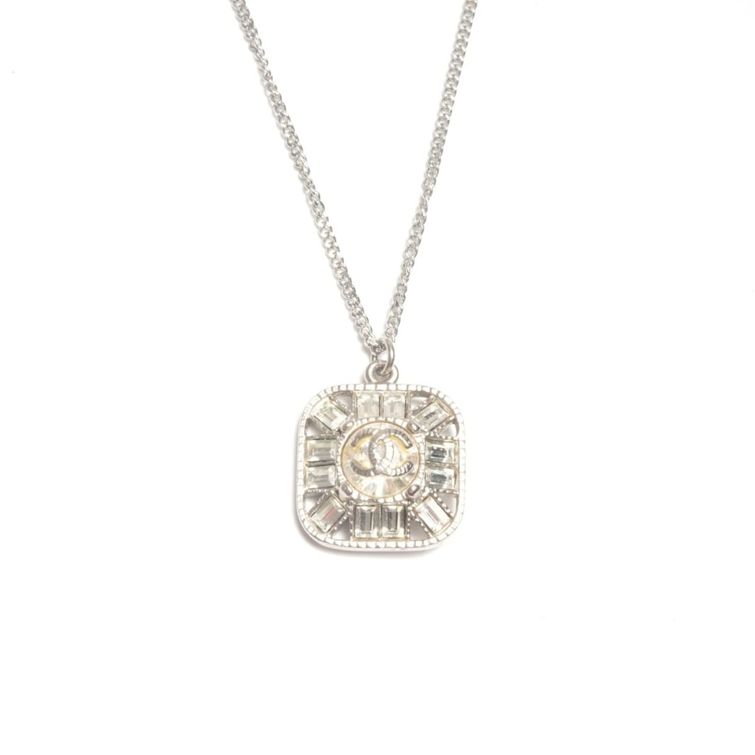 CHANEL 09P 2009 Coco Mark Rhinestone Square Necklace in Silver: --- Catalog ---Category: SizePendant Size: 15mm x 15mm / 0.59'' x 0.59''Neck Circumference: 44 cm / 17.32''Category: DesignColor: SilverGender: WomenNecklace Type: NecklaceCategory: GeneralBrand: Chan