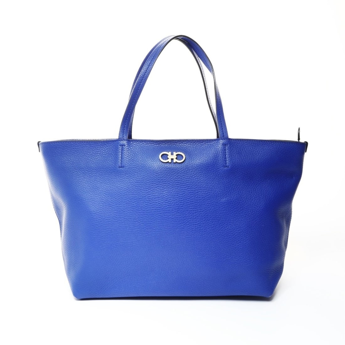 Salvatore Ferragamo Gancini leather tote bag in blue: --- Catalog ---Category: SizeSize (HxWxD): 25cm x 50cm x 15cm / 9.84'' x 19.68'' x 5.9''Category: DesignType: Tote bagColor: BlueGender: WomenMaterial: Leather Category: GeneralBrand: Salvatore Ferrag