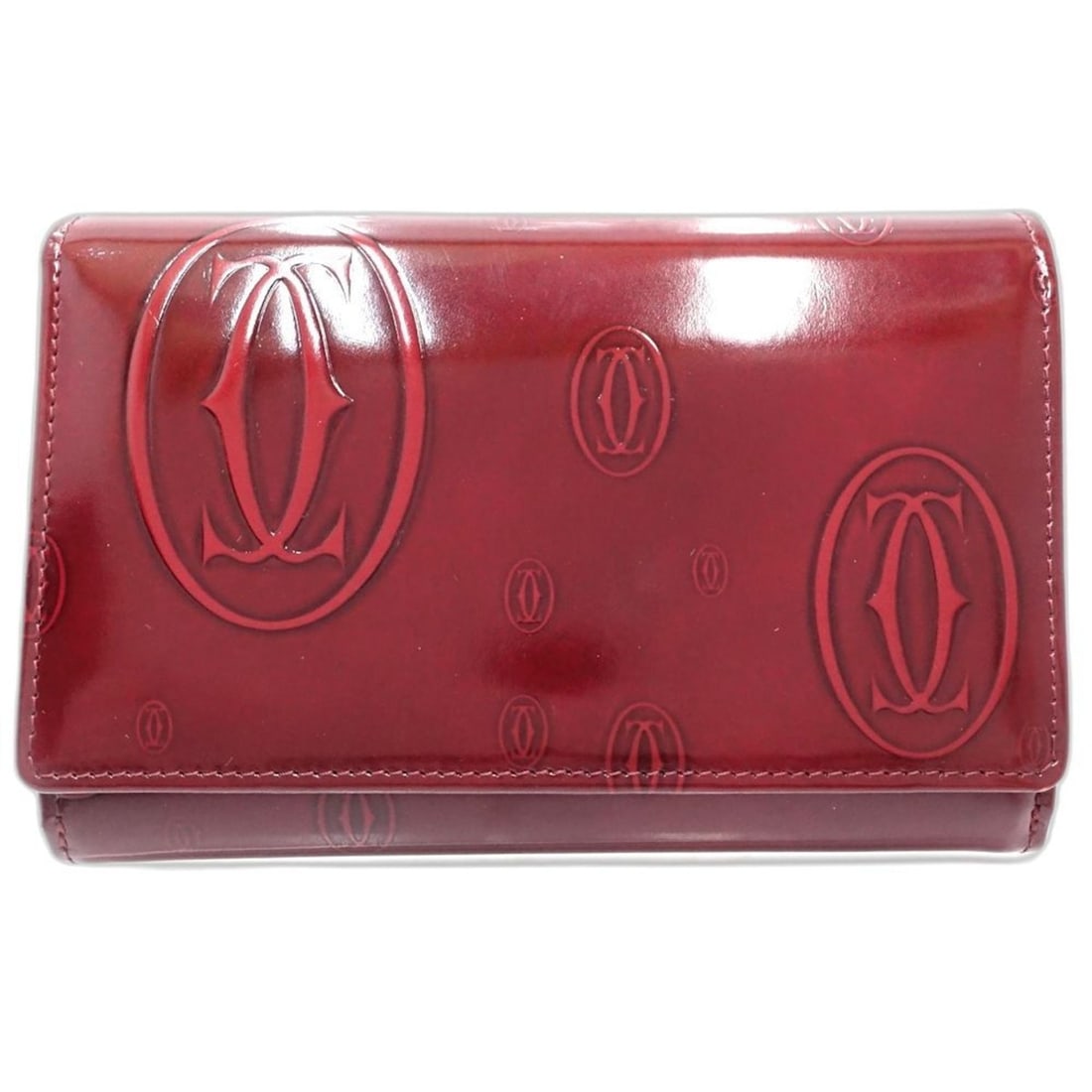 CARTIER Happy Birthday Compact Flap Wallet in Patent Leather, Bordeaux, Women's, 181942: --- Catalog ---Category: SizeSize (HxWxD): 9cm x 14.5cm x 3cm / 3.54'' x 5.7'' x 1.18''Category: DesignType: Wallet (bi-fold)Color: BordeauxGender: WomenMaterial: Patent leather Category: GeneralBrand