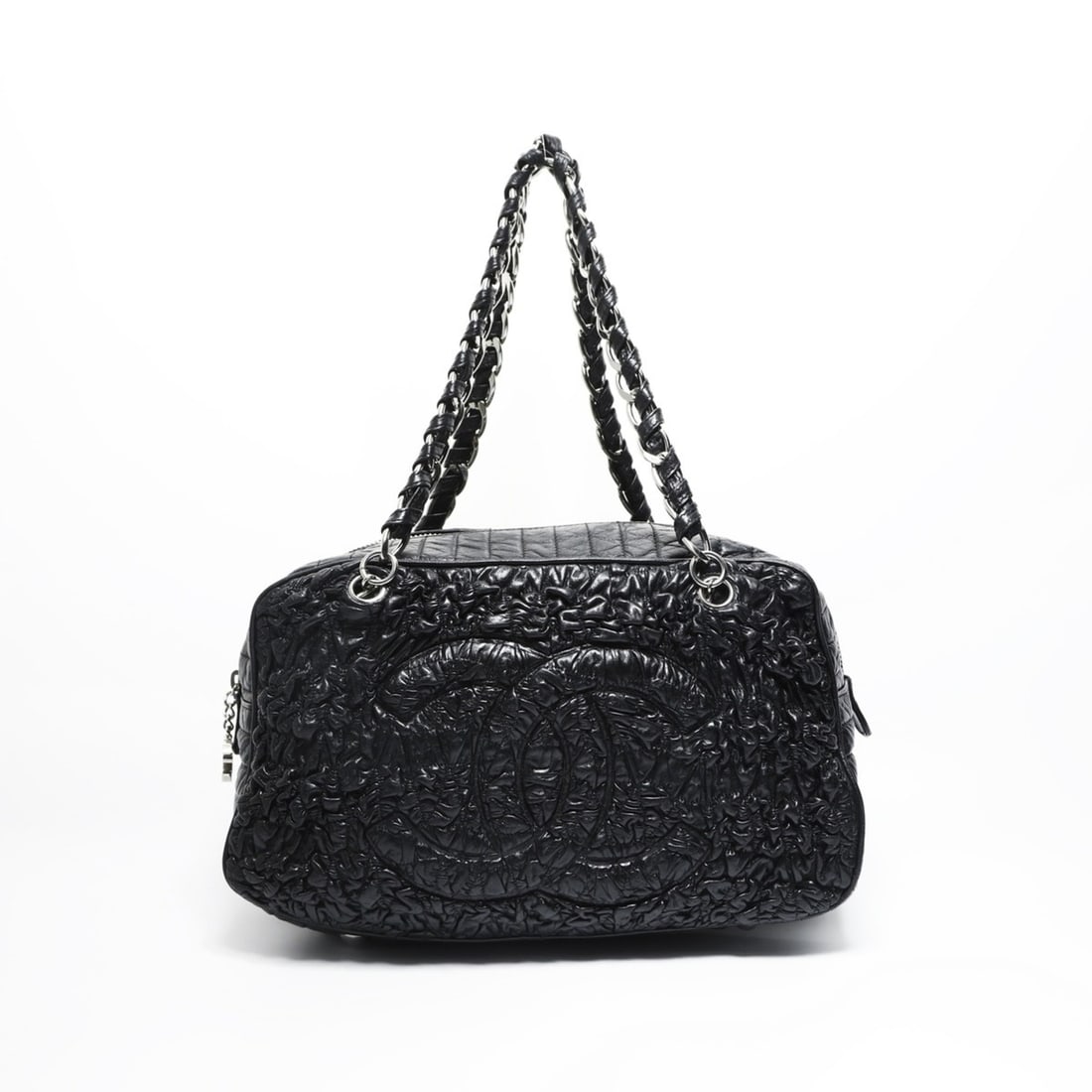 CHANEL No. 11 2006-2008 Large Coco Mark Chain Lambskin Shoulder Bag in Black: --- Catalog ---Category: SizeSize (HxWxD): 22cm x 34cm x 16cm / 8.66'' x 13.38'' x 6.29''Strap Length: 56cm / 22.04''Category: DesignType: Shoulder bagColor: BlackGender: WomenMaterial: Leather