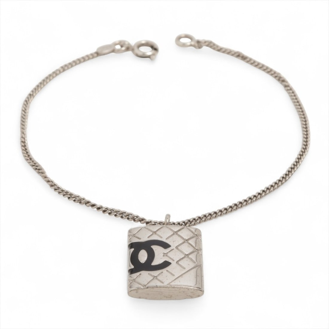 CHANEL 05C 2005 Cambon Line Coco Mark Bracelet Silver: --- Catalog ---Category: SizeTotal Length: 19.5cm / 7.67''Category: DesignType: Charm braceletColor: SilverGender: WomenCategory: GeneralBrand: Chanel--- Item List ---Section: ConditionRanking: Rank A