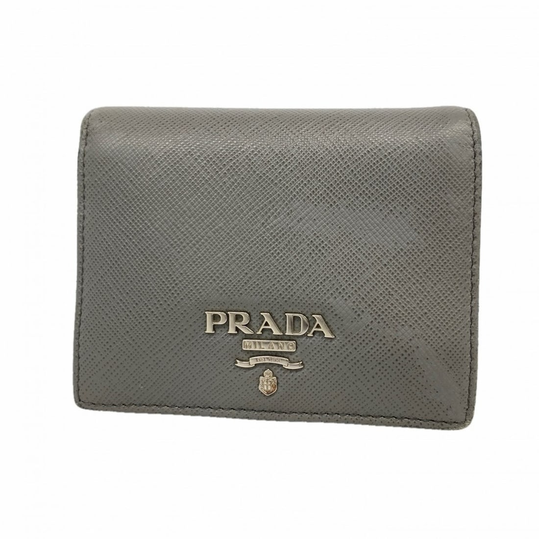 Prada Saffiano Leather Wallet in Gray and Pink for Women: --- Catalog ---Category: SizeSize (HxWxD): 9cm x 11.5cm x 1.5cm / 3.54'' x 4.52'' x 0.59''Category: DesignType: Wallet (bi-fold)Color: Gray, PinkGender: WomenMaterial: Leather Category: GeneralBrand: