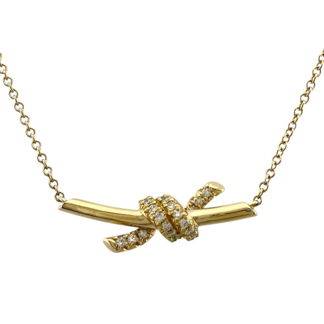 Tiffany Knot Necklace, & Co., 18k Gold, Diamond, Women's, Pre-owned: --- Catalog ---Category: SizePendant Size: 5.5mm x 21mm / 0.21'' x 0.82''Neck Circumference: 44 cm / 17.32''Category: DesignColor: Yellow goldStone: DiamondGender: WomenMaterial: Yellow gold (18K)Neck