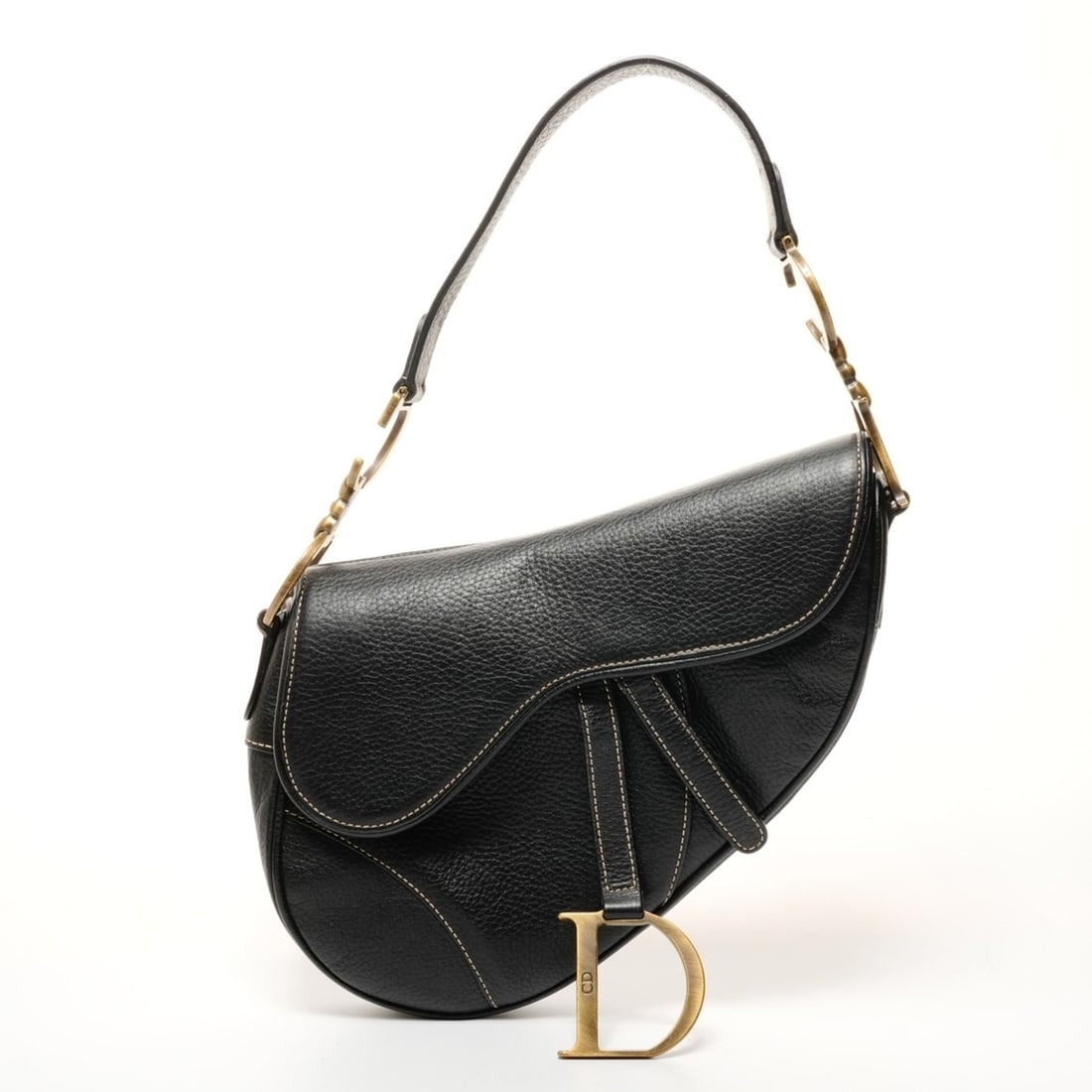 Christian Dior Leather Saddle Bag Shoulder Black: --- Catalog ---Category: SizeSize (HxWxD): 20cm x 24cm x 4cm / 7.87'' x 9.44'' x 1.57''Strap Length: 50cm / 19.68''Category: DesignType: Saddle bag, Shoulder bagColor: BlackGender: WomenMaterial: Leat