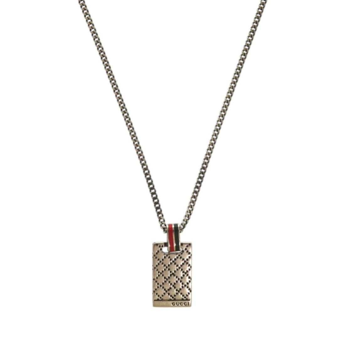 Like new Gucci Diamante Plate Silver 925 Necklace 1289GUCCI: --- Catalog ---Category: SizePendant Size: 23mm x 14mm / 0.9'' x 0.55''Neck Circumference: 53 cm / 20.86''Category: DesignColor: Green, Red color, SilverGender: MenMaterial: Silver 925Necklace Type: N