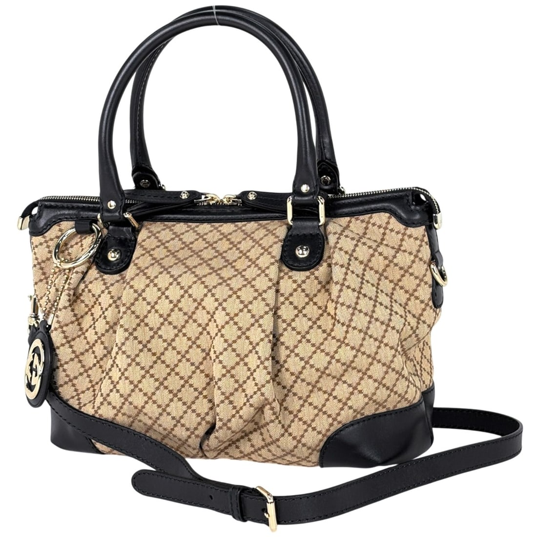 Gucci Diamante Sukey Handbag, 2-Way Shoulder Bag, Canvas, Brown/Black, 247902, Women's: --- Catalog ---Category: SizeSize (HxWxD): 23cm x 28.5cm x 12cm / 9.05'' x 11.22'' x 4.72''Category: DesignType: Handbag, Shoulder bagColor: Black, BrownGender: WomenMaterial: Canvas , Leather Categor