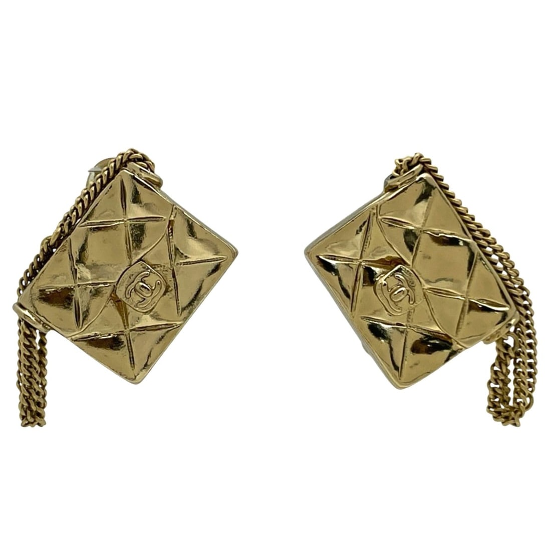 CHANEL Coco Mark Matelasse Earrings, GP Gold, Women's: --- Catalog ---Category: SizeSize (HxWxD): 25.00mm x 25.00mm / 0.98'' x 0.98''Category: DesignType: Clip earringsColor: GoldGender: WomenMaterial: Gold platingCategory: GeneralBrand: Chanel--- Item Li