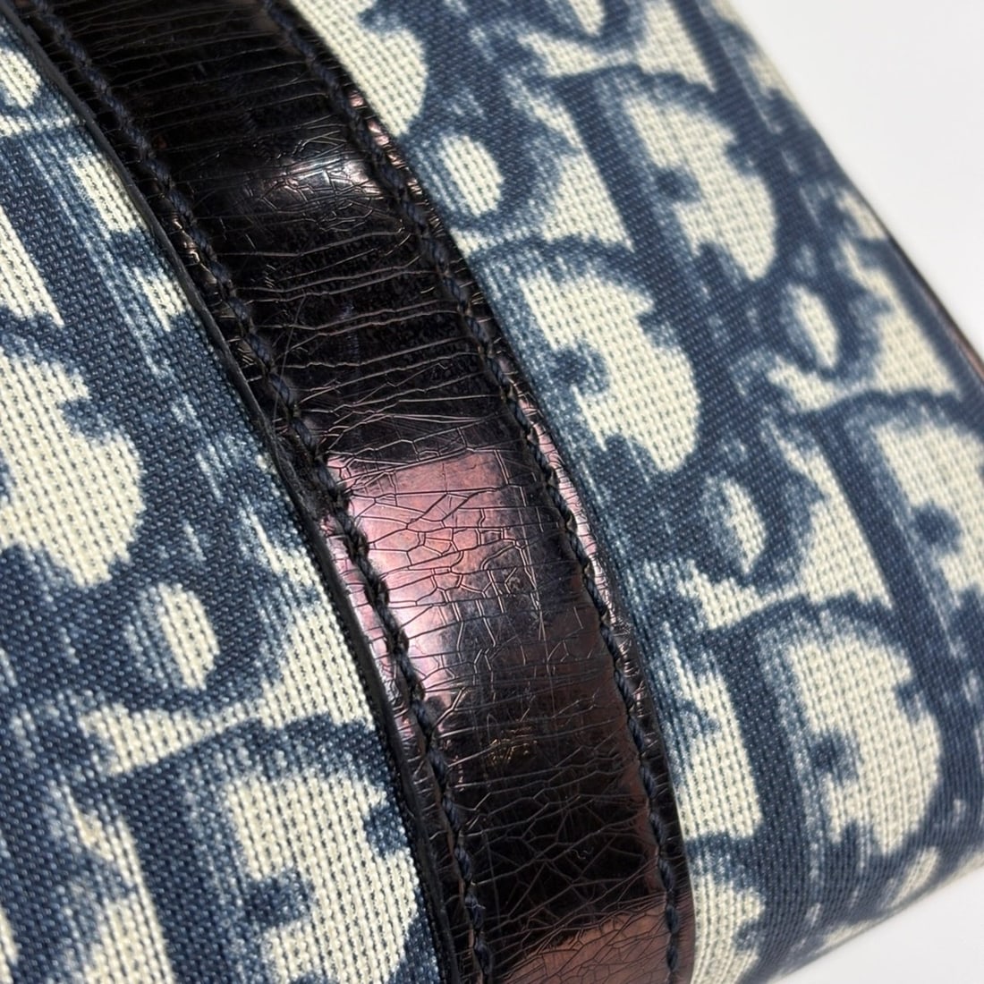 Louis Vuitton Monogram Multicles M69517 Key Case - 4