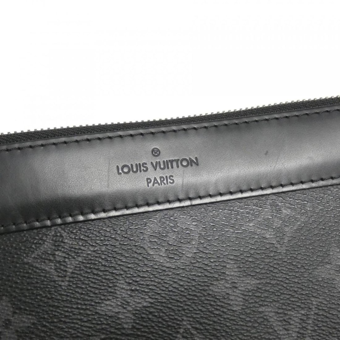 Louis Vuitton Monogram Eclipse Pochette Discovery M62291 Handbag - 4