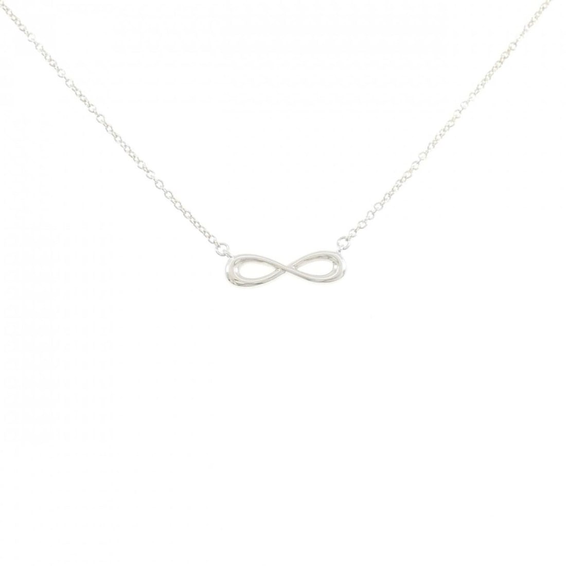 Tiffany Infinity Necklace: --- Catalog ---Category: SizePendant Size: 4.1mm x 14.4mm / 0.16'' x 0.56''Neck Circumference: 41 cm - 46 cm / 16.14'' - 18.11''Category: DesignGender: WomenMaterial: Silver 925Pendant Type: PendantNe