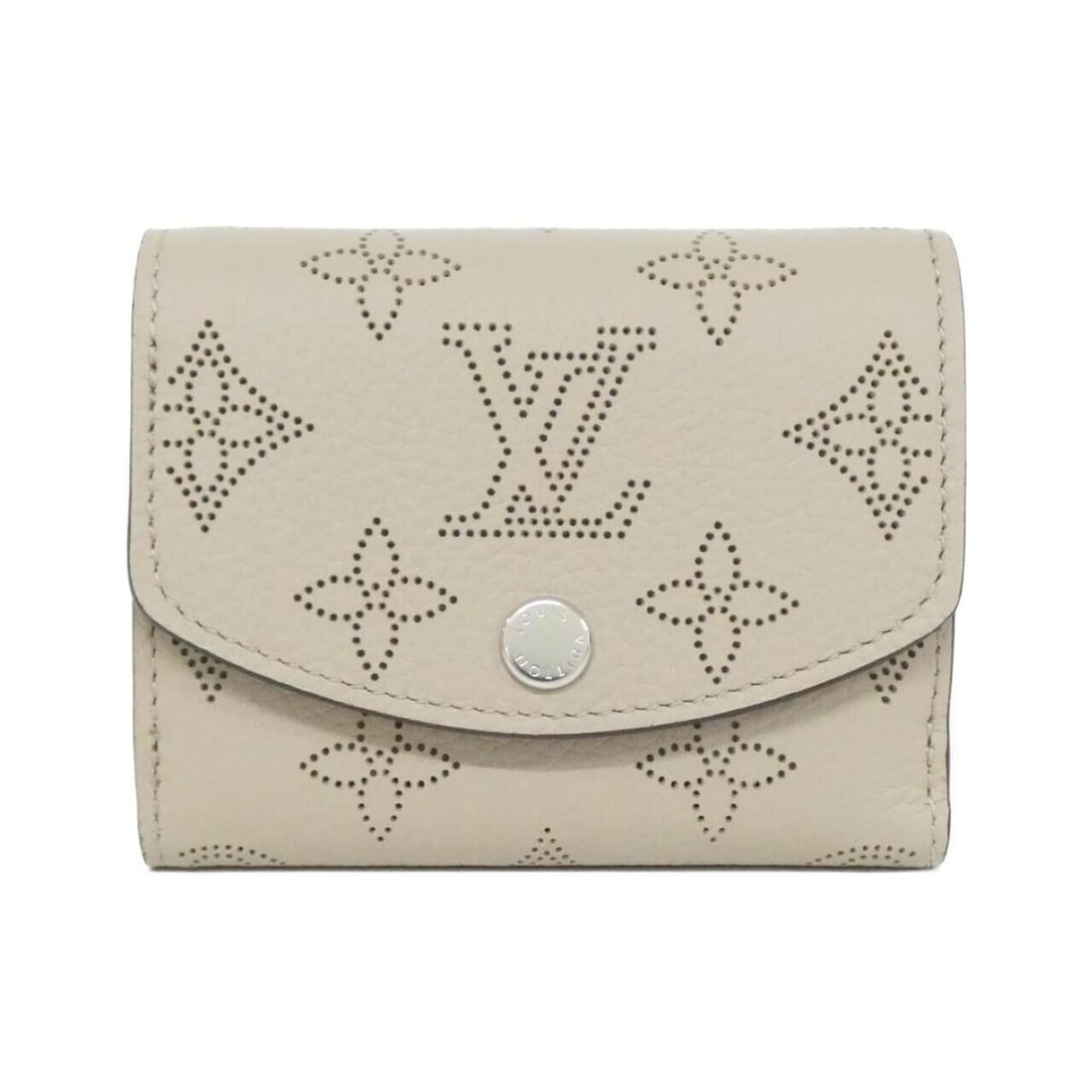 Louis Vuitton Mahina Portefeuille Iris XS M82437 Wallet: --- Catalog ---Category: SizeSize (HxWxD): 7cm x 10cm x 2cm / 2.75'' x 3.93'' x 0.78''Category: DesignType: Middle wallet (bi-fold)Color: GalleMaterial: Mahina leather Category: GeneralMPN: