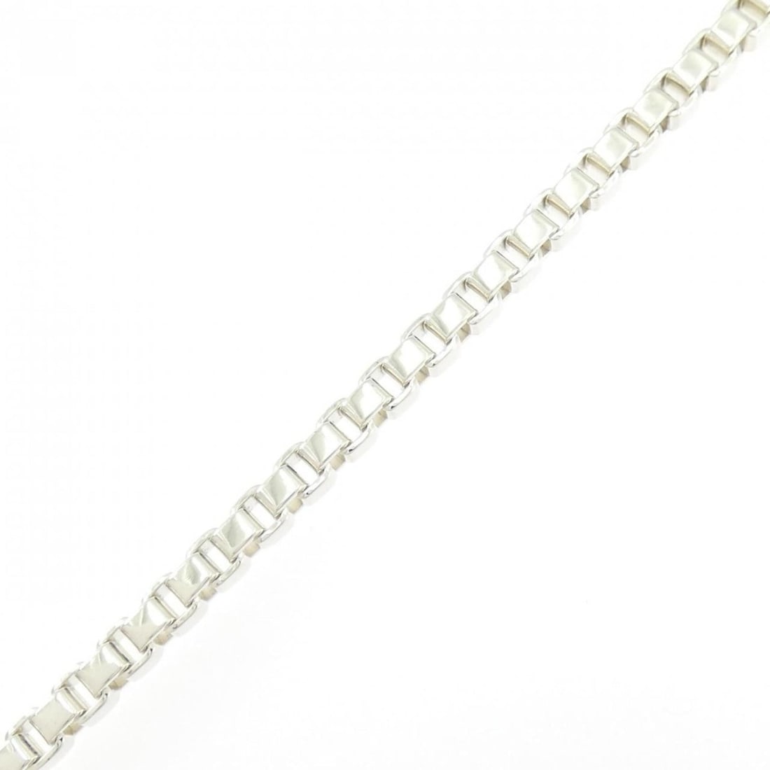 Tiffany Venetian Bracelet: --- Catalog ---Category: SizeLength: 19cm / 7.48''Category: DesignType: Charm braceletColor: SilverGender: WomenMaterial: Silver 925Category: GeneralBrand: Tiffany--- Item List ---Section: