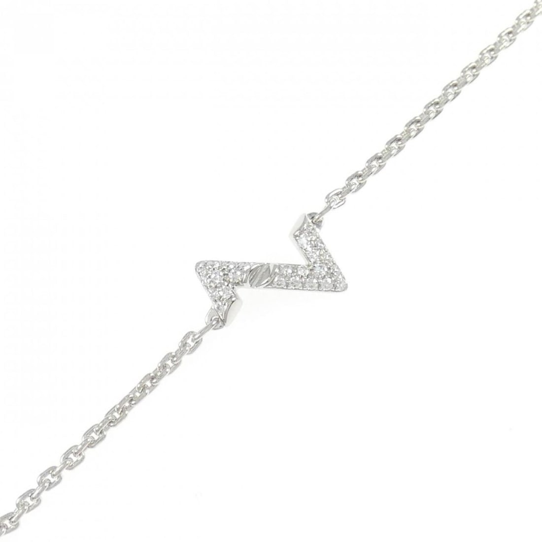 Louis Vuitton LV Vault Upside Down Bracelet: --- Catalog ---Category: SizeLength: 15cm - 17.5cm / 5.9'' - 6.88''Category: DesignType: Charm braceletStone: DiamondGender: WomenMaterial: White gold (18K)Category: GeneralBrand: Louis Vuitton---