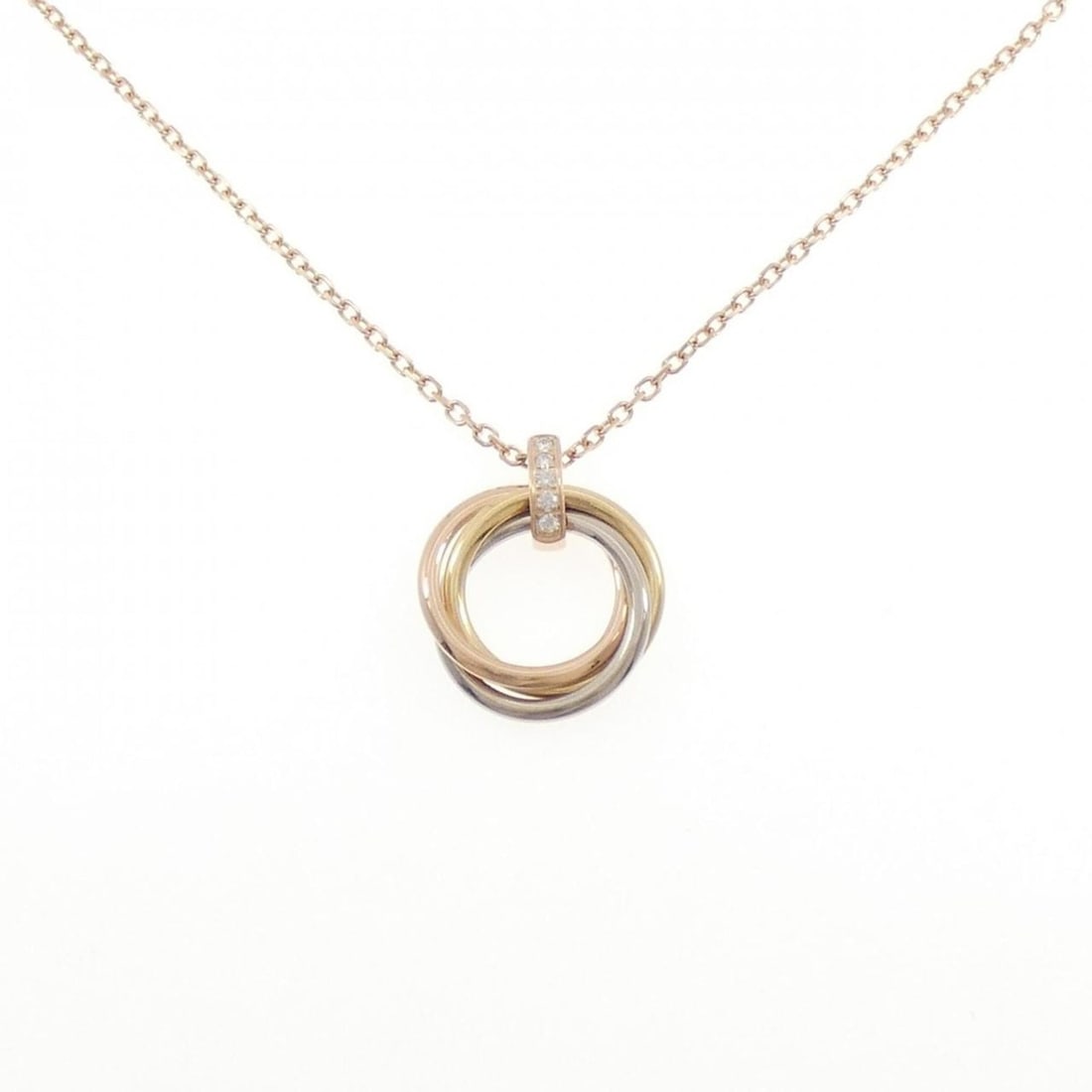 Cartier Trinity Necklace: --- Catalog ---Category: SizePendant Size: 23mm x 17.8mm / 0.9'' x 0.7''Neck Circumference: 42 cm / 16.53''Category: DesignStone: DiamondGender: WomenMaterial: Pink gold (18K), White gold (18K),