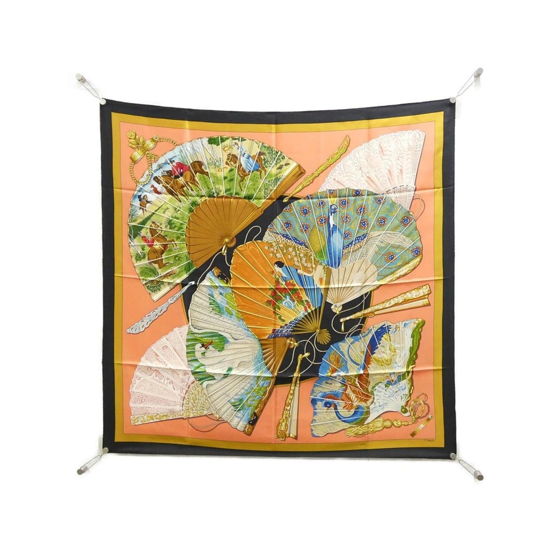 Hermes BRISE DE CHARME Carre Scarf Muffler: --- Catalog ---Category: SizeSize (LxW): 90cm x 90cm / 35.43'' x 35.43''Category: DesignType: ScarfColor: Black, Multi-colorGender: Men,WomenMaterial: Silk Category: GeneralBrand: Hermes--- Item List