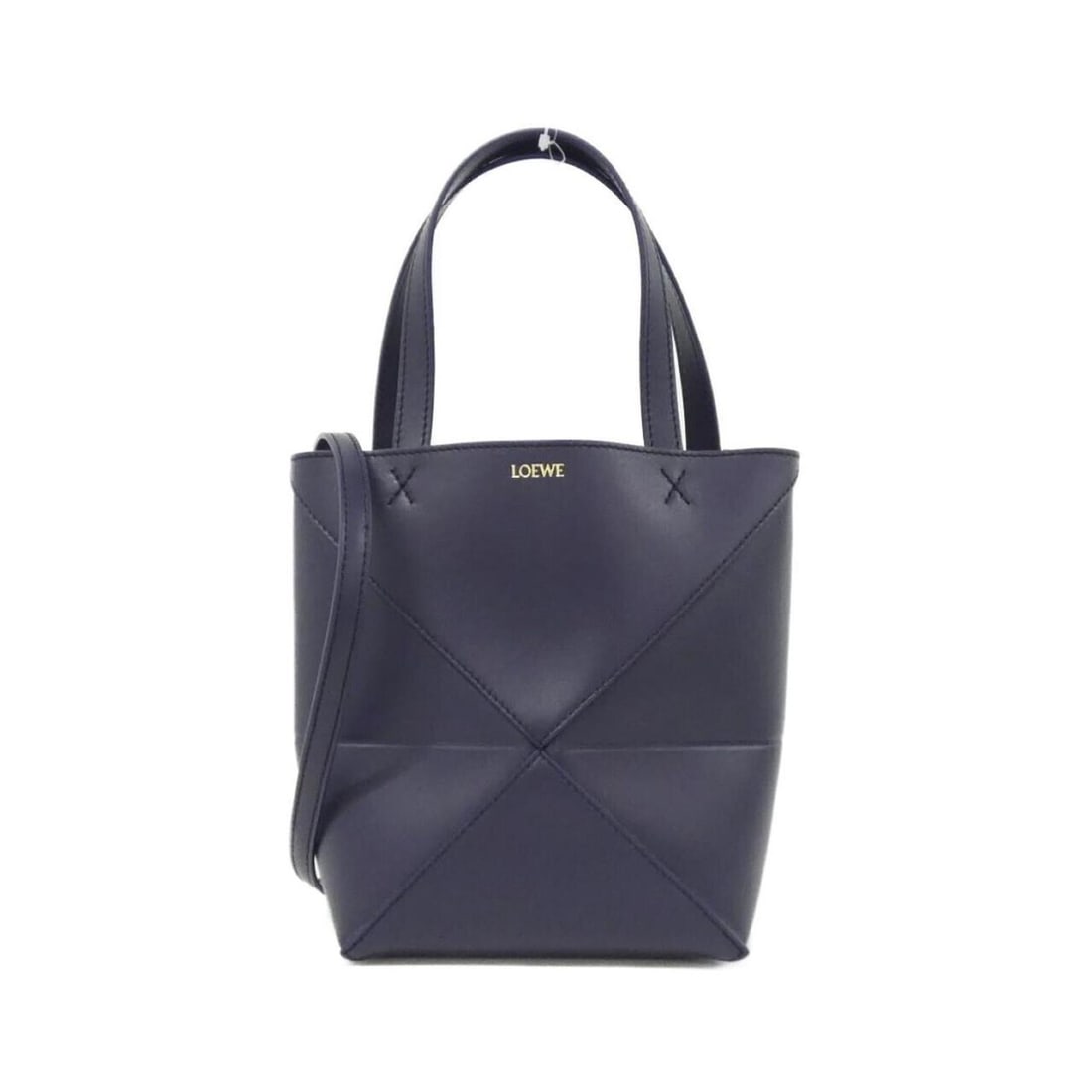 Loewe Puzzle Fold Mini Tote A657V25X01 Handbag: --- Catalog ---Category: SizeWeight: 240g / 8.46oz.Size (HxWxD): 20cm x 22cm x 9cm / 7.87'' x 8.66'' x 3.54''Strap Length: 95cm - 112cm / 37.4'' - 44.09''Handle Length: 33cm / 12.99''Category: