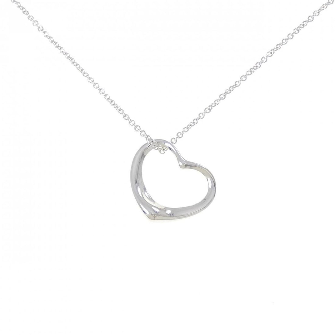 Tiffany Open Heart Necklace: --- Catalog ---Category: SizePendant Size: 20.4mm x 19.6mm / 0.8'' x 0.77''Neck Circumference: 41 cm / 16.14''Category: DesignGender: WomenMaterial: Silver 925Pendant Type: PendantNecklace Type: Neckl