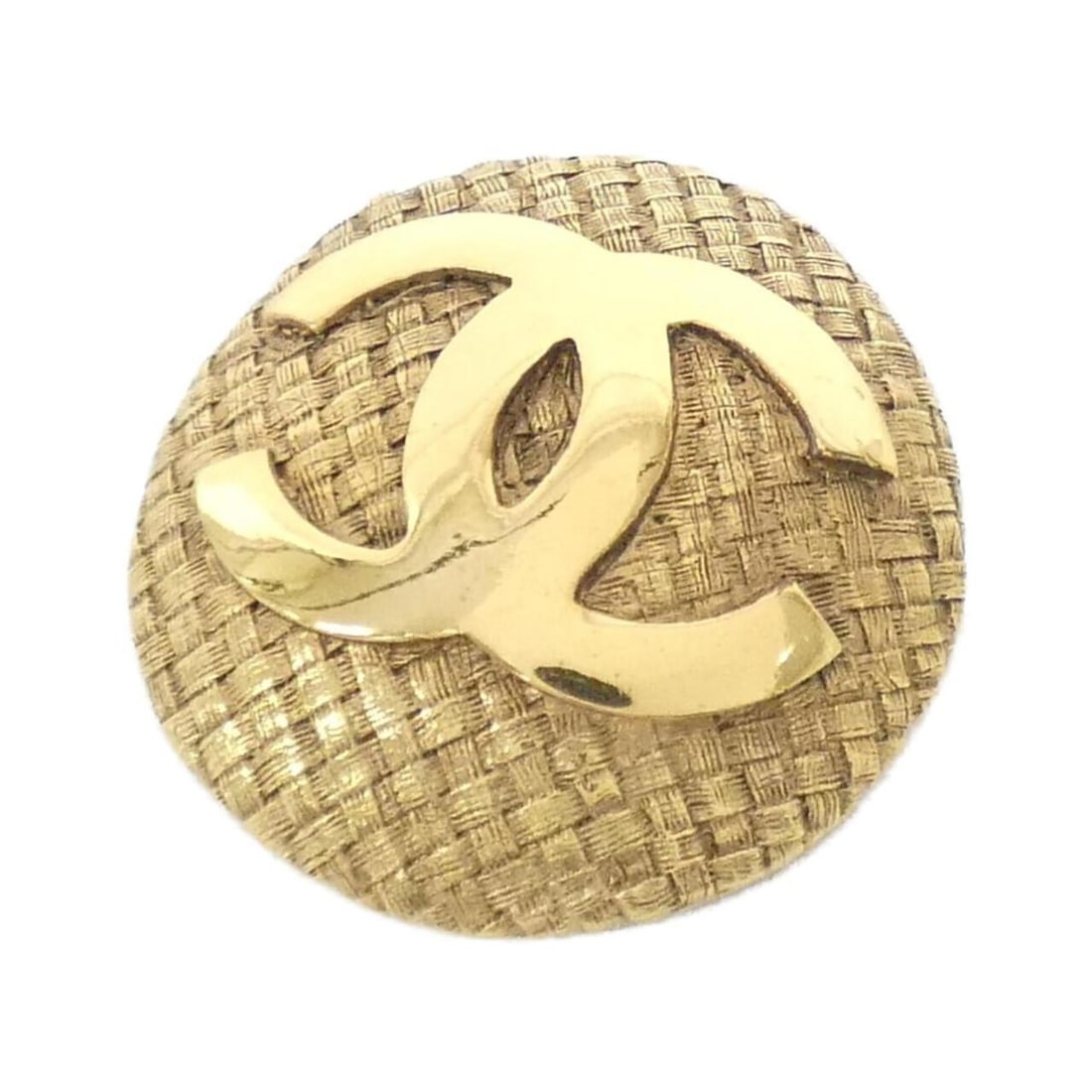 Chanel brooch: --- Catalog ---Category: SizeSize (HxWxD): 4cm x 4cm / 1.57'' x 1.57''Category: DesignType: BroochColor: GoldGender: WomenCategory: GeneralBrand: Chanel--- Item List ---Section: ConditionRanking: Rank