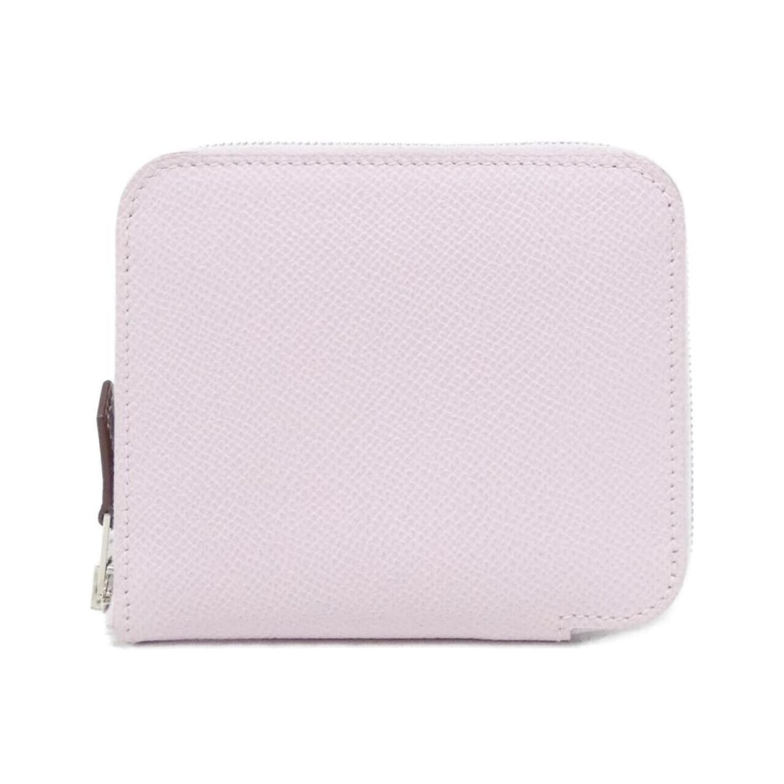Hermes H EN FIL Silk In Compact 084204CK Wallet: --- Catalog ---Category: SizeSize (HxWxD): 9cm x 11cm x 1.5cm / 3.54'' x 4.33'' x 0.59''Category: DesignType: Wallet (bi-fold)Color: CassisGender: WomenMaterial: Epsom leather , Silk Category:
