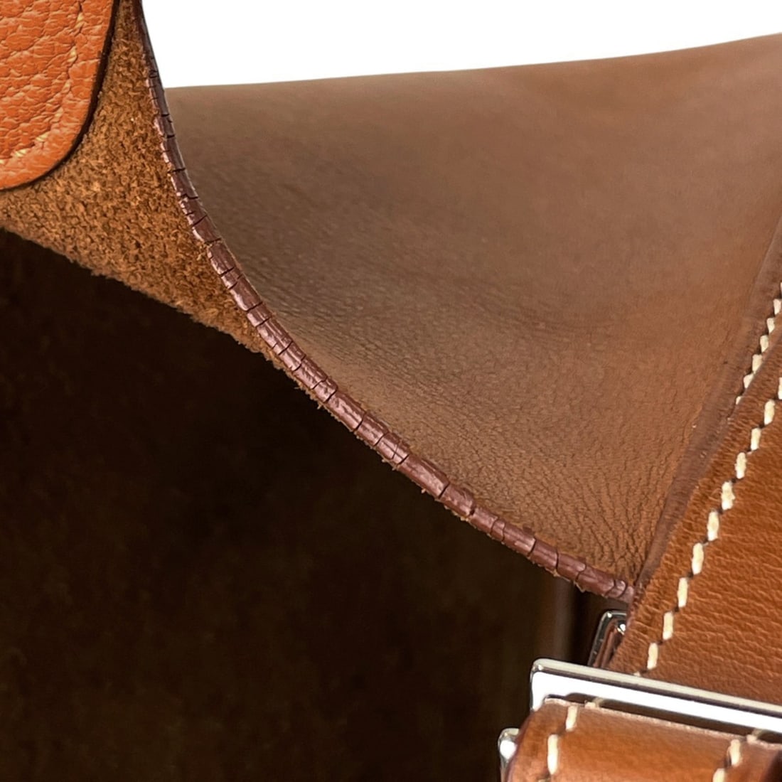 Cartier Entrelacés Small Ring - 9