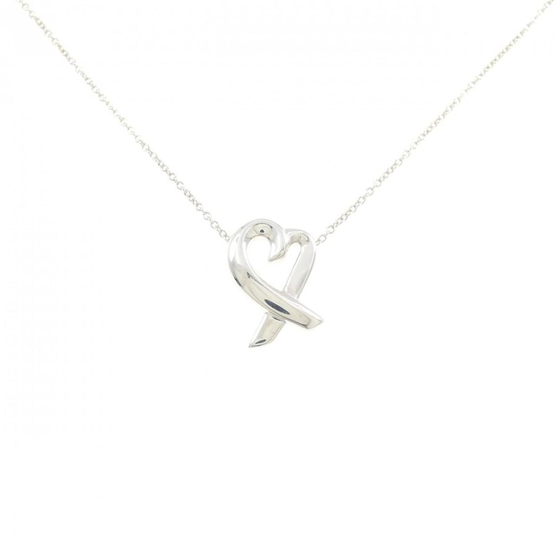 Tiffany & Co. 925 Necklace: --- Catalog ---Category: SizeWidth: 1mm / 0.04''Weight: 2.8g / 0.09oz.Pendant Size: 15.4mm x 11.3mm / 0.6'' x 0.44''Neck Circumference: 41 cm / 16.14''Category: DesignGender: WomenMaterial: Silver