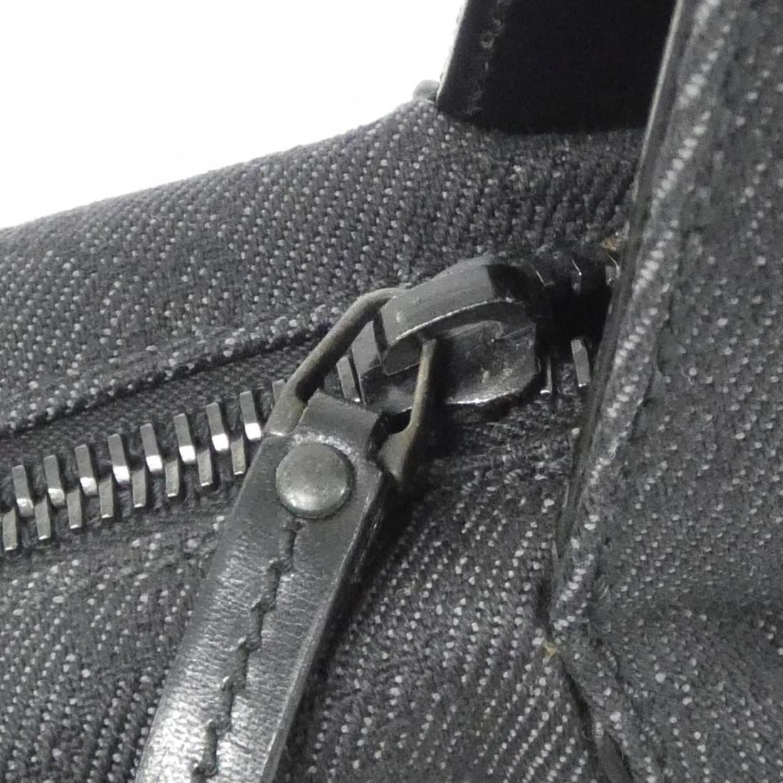 Gucci 101333 Shoulder Bag - 4