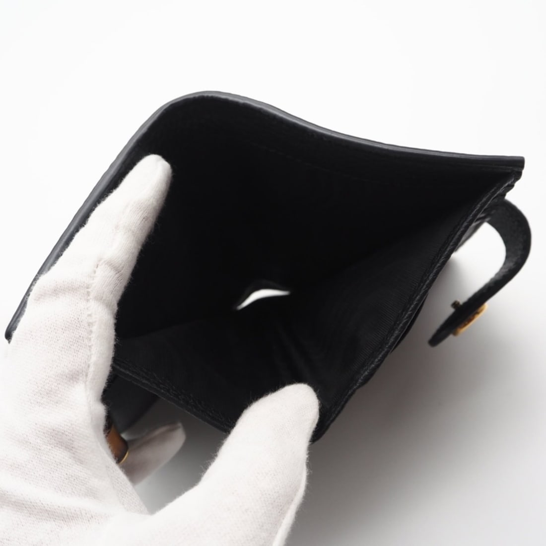 Louis Vuitton Monogram Gradient M70258 Scarf - 9