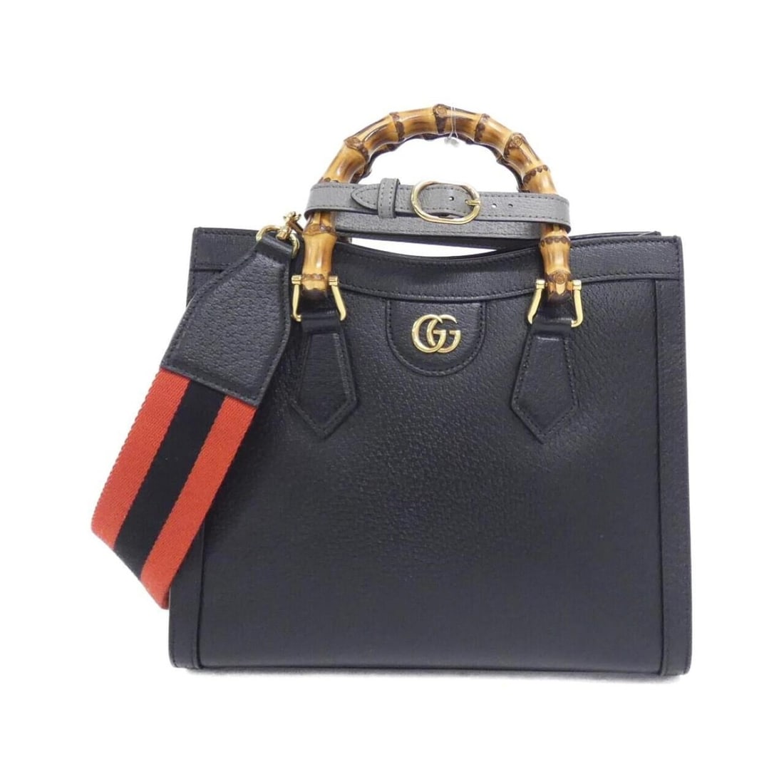 Gucci DIANA 702721 U3ZDT Handbag: --- Catalog ---Category: SizeSize (HxWxD): 23cm x 27cm x 11cm / 9.05'' x 10.62'' x 4.33''Category: DesignType: HandbagColor: BlackGender: Women,MenMaterial: Leather Category: GeneralMPN: 702721
