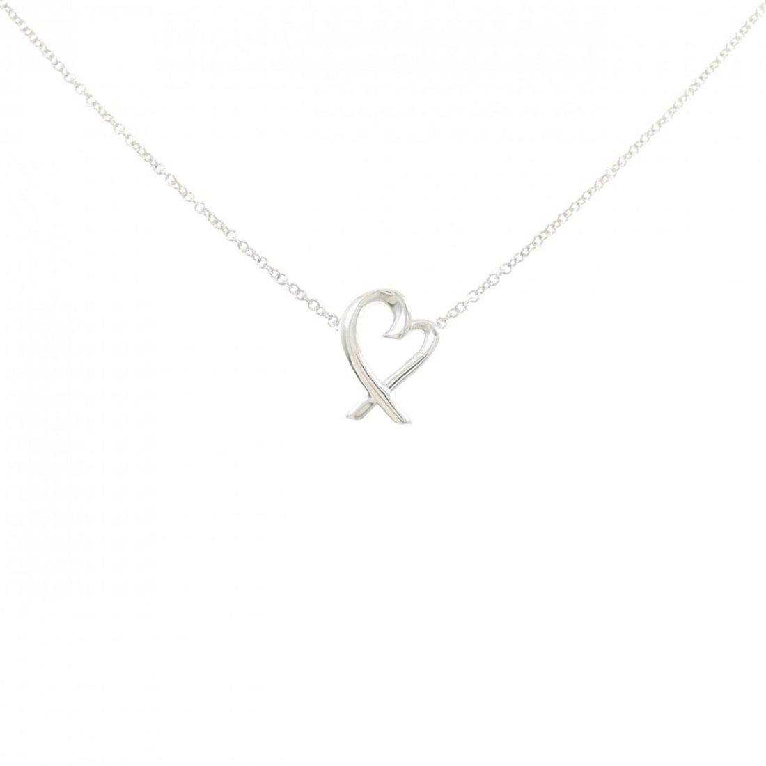 Tiffany Loving Heart Necklace: --- Catalog ---Category: SizePendant Size: 11mm x 8.7mm / 0.43'' x 0.34''Neck Circumference: 41 cm / 16.14''Category: DesignGender: WomenMaterial: Silver 925Pendant Type: PendantNecklace Type: