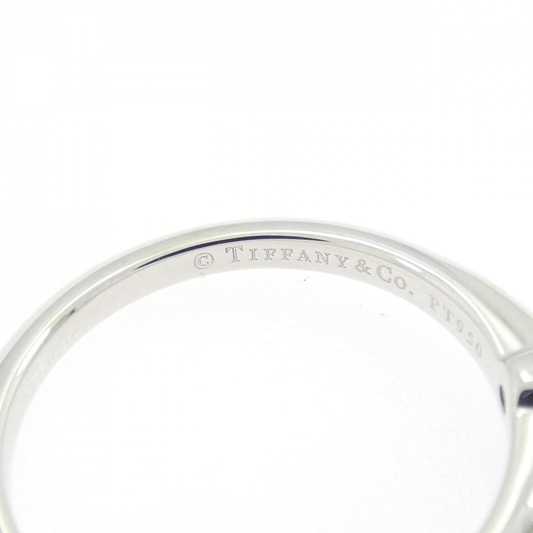 Tiffany Classic Solitaire Ring 0.42ct I SI1 3EXT - 4