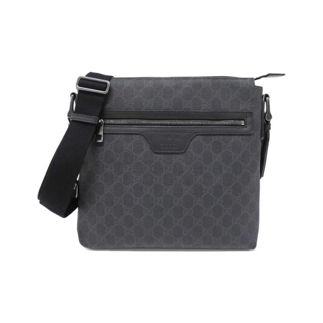 Gucci 322279 KHN7R Shoulder Bag: --- Catalog ---Category: SizeWeight: 620g / 1.36lb.Size (HxWxD): 27cm x 29cm x 4cm / 10.62'' x 11.41'' x 1.57''Strap Length: 133.5cm / 52.55''Category: DesignType: Shoulder bagColor: Black,