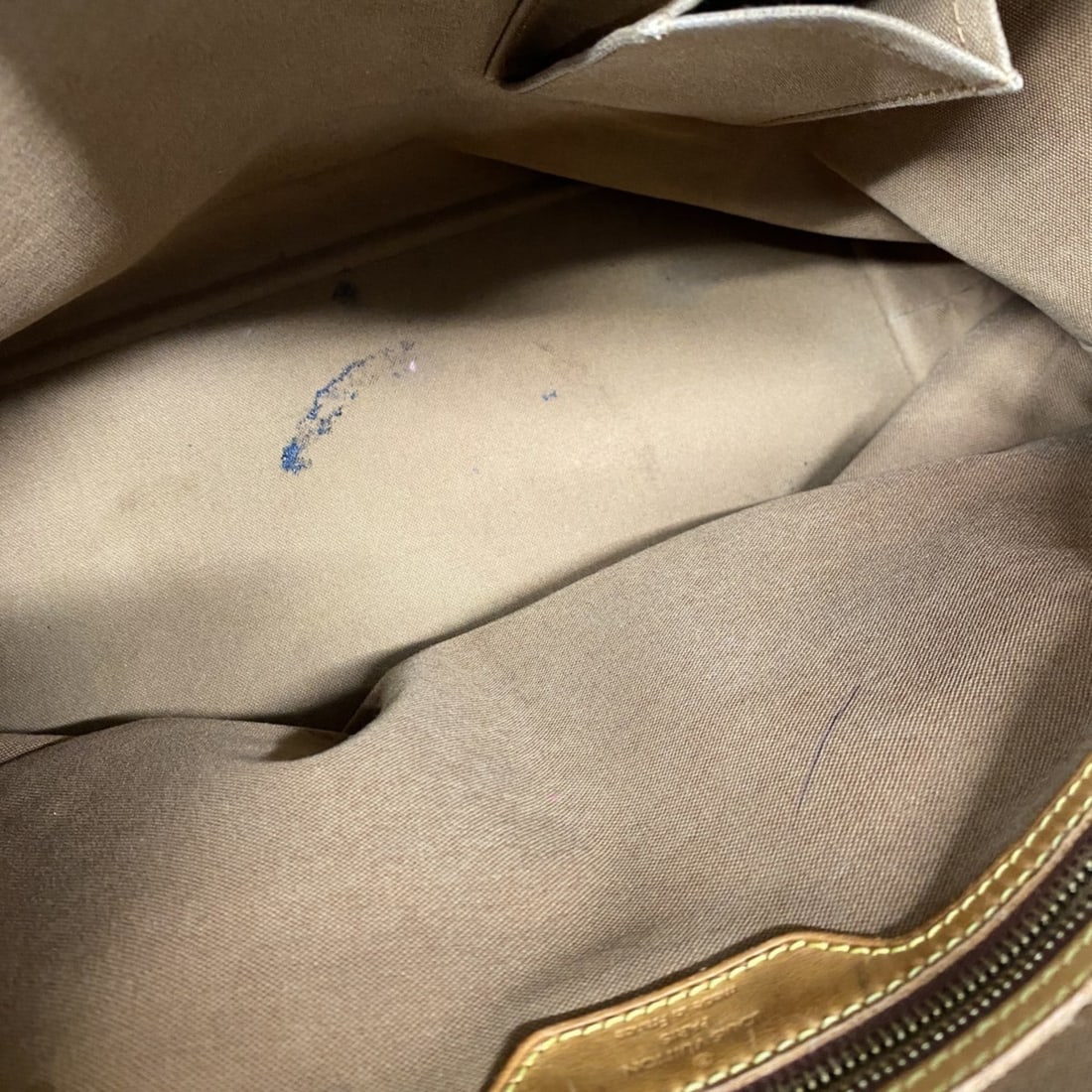 Louis Vuitton Monogram Eclipse Reverse Trio Messenger M69443 Shoulder Bag - 8