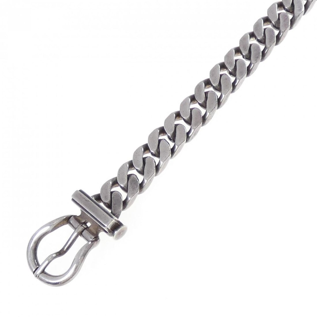 Hermes Hermès Boucles Sellier Bracelet: --- Catalog ---Category: SizeLength: 18cm - 19cm / 7.08'' - 7.48''Category: DesignType: Charm braceletGender: WomenCategory: GeneralBrand: Hermes--- Item List ---Section: ConditionRanking: Rank B