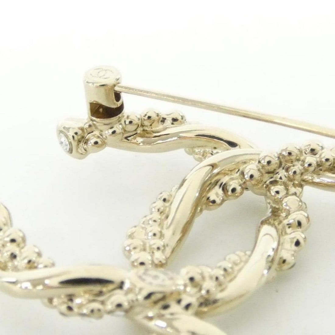 Chanel ABA212 Brooch - 3