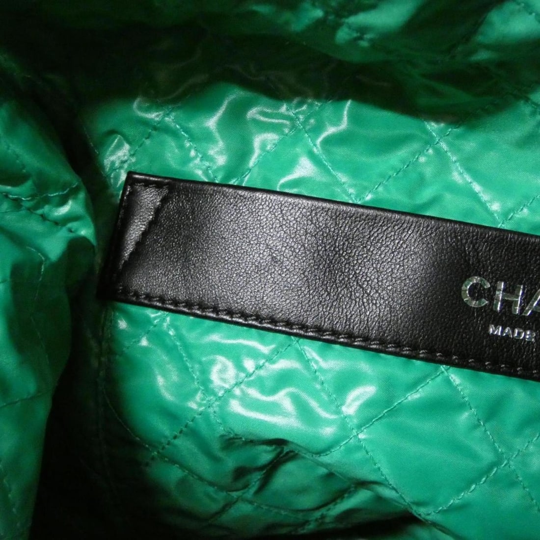 Chanel 94646 handbag - 8