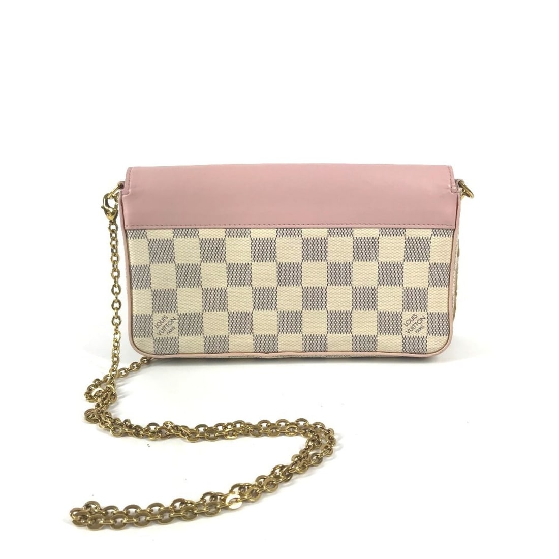 Loewe 111 25 203 Keyring - 15