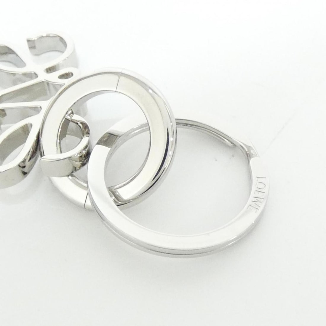 Loewe 111 25 203 Keyring - 3
