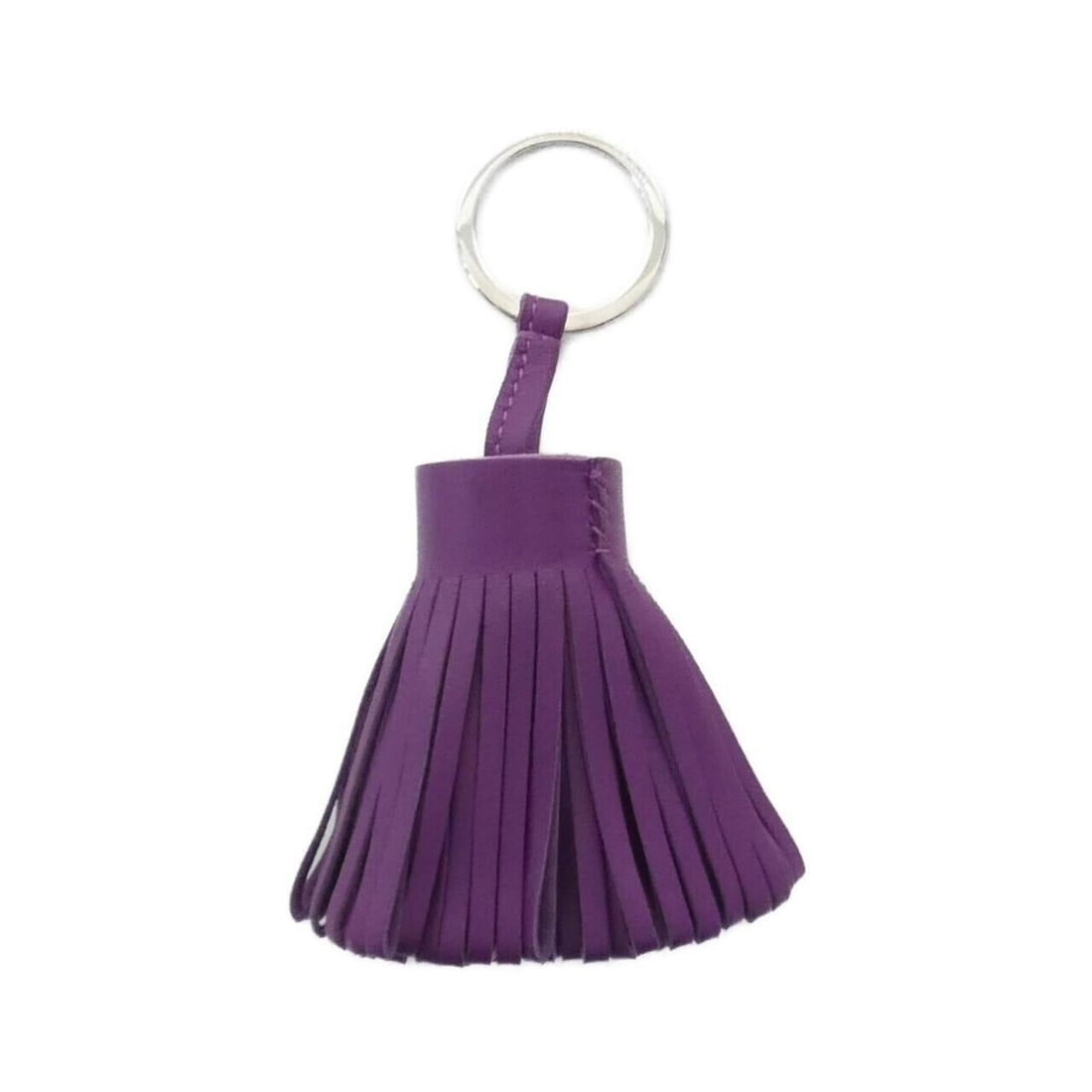 Hermes Carmen 077894CJ Keyring: --- Catalog ---Category: DesignType: KeyringColor: Silver, VioletGender: Men,WomenMaterial: Agneau MiloCategory: GeneralMPN: 077894CJBrand: Hermes--- Item List ---Section: ConditionRanking: Rank A