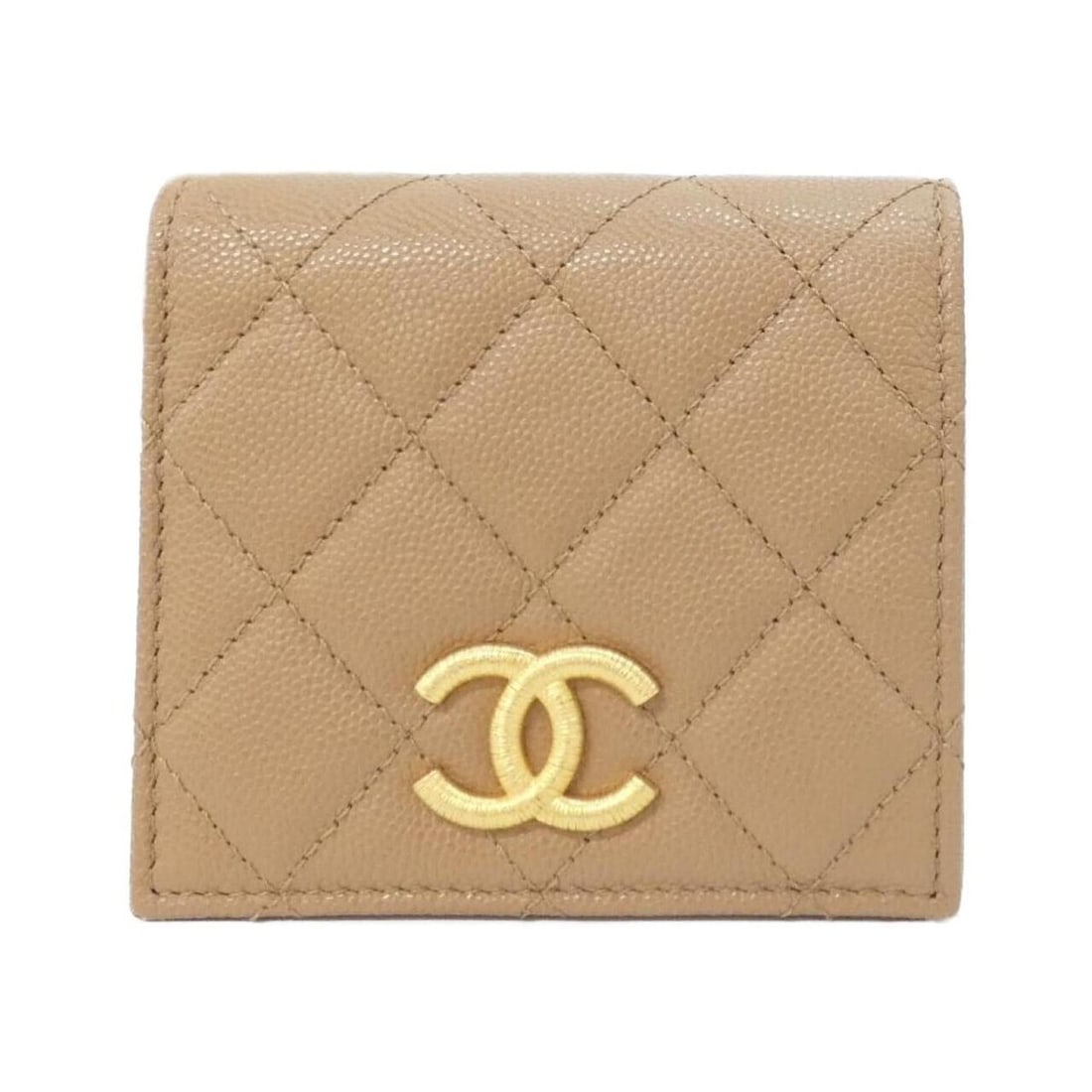 Chanel AP3519 Wallet: --- Catalog ---Category: SizeSize (HxWxD): 9cm x 10cm x 3cm / 3.54'' x 3.93'' x 1.18''Category: DesignType: Wallet (bi-fold)Color: BeigeGender: WomenMaterial: Grained Calfskin Category: GeneralMPN: