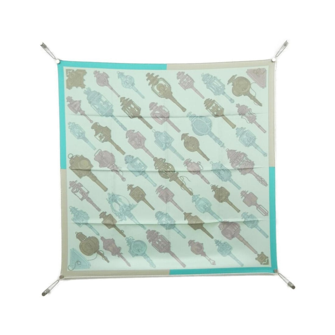 Hermes MERVEILLEUSES LANTERNES Carre 003081S Scarf Muffler: --- Catalog ---Category: SizeSize (LxW): 90cm x 90cm / 35.43'' x 35.43''Category: DesignType: ScarfColor: GreenGender: Men,WomenMaterial: Silk Category: GeneralMPN: 003081SBrand: Hermes--- Item List