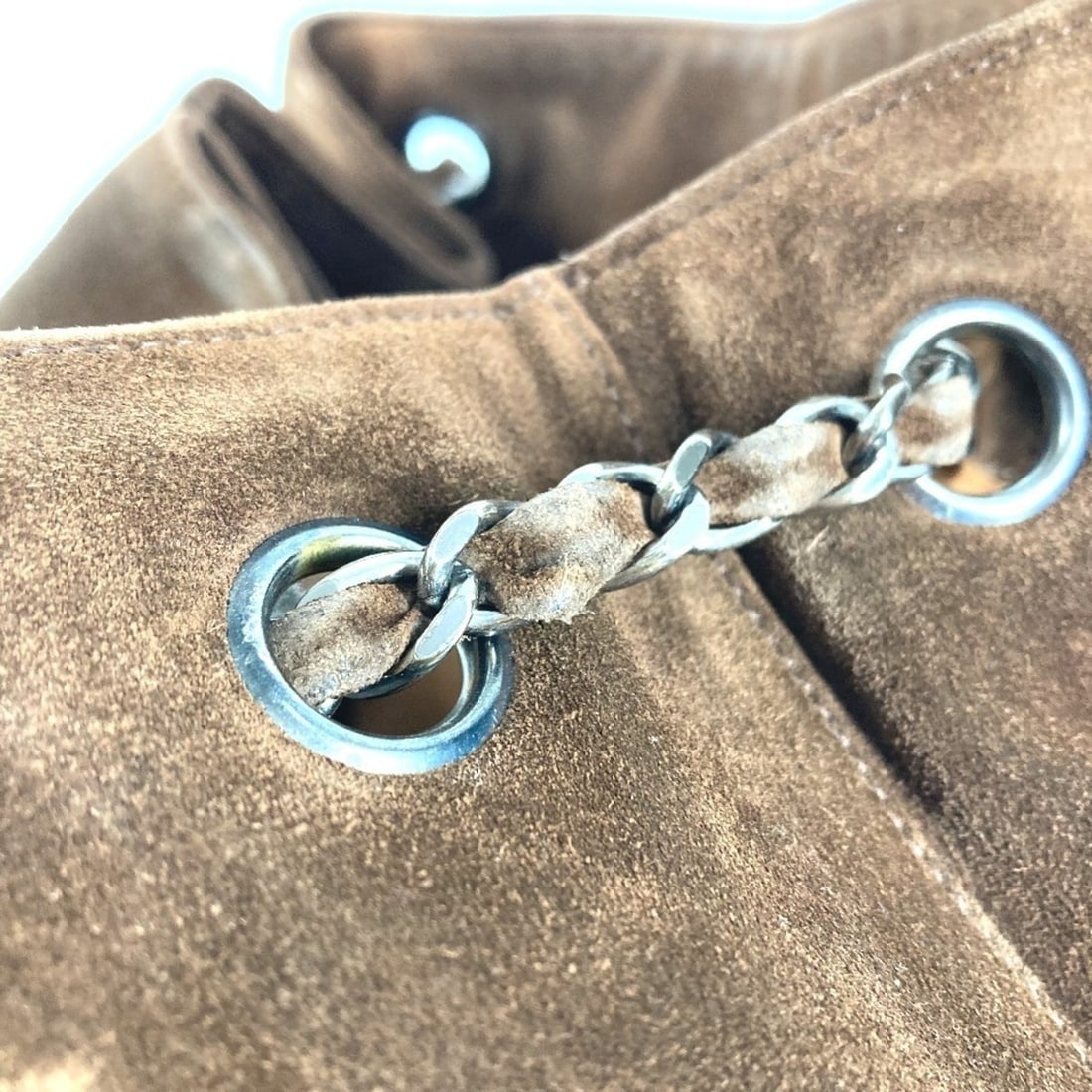 Van Cleef & Arpels Perlee Small Ring - 16